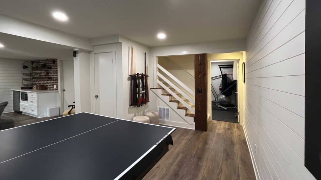BDM_Residential_Remodeling_1920x1080_Project_Gallery_0003_Farmhouse Inspired Basement 03